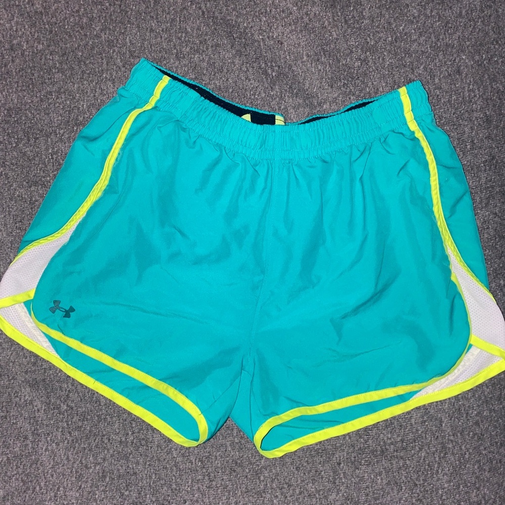 Running shorts